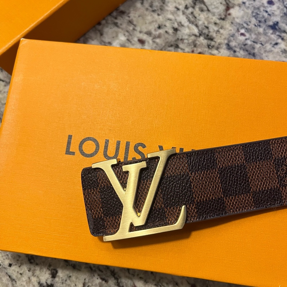 Luis Vuitton Woman’s Belt Canvas Monogram LV embossed 100% Leather
